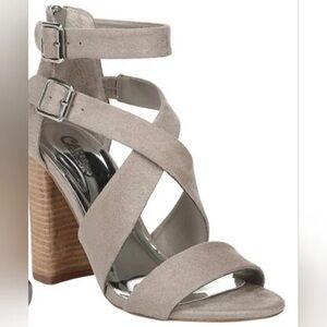 NWOT Carlos Santa Grey Silver Suede Strappy Buckle Open Toed Heels Shoes